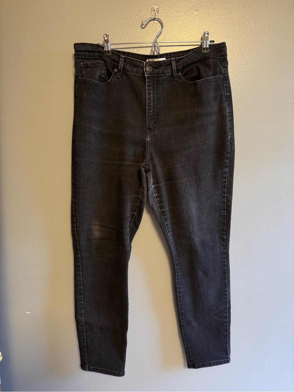 Women’s Levi Strauss Skinny Jeans Size 16